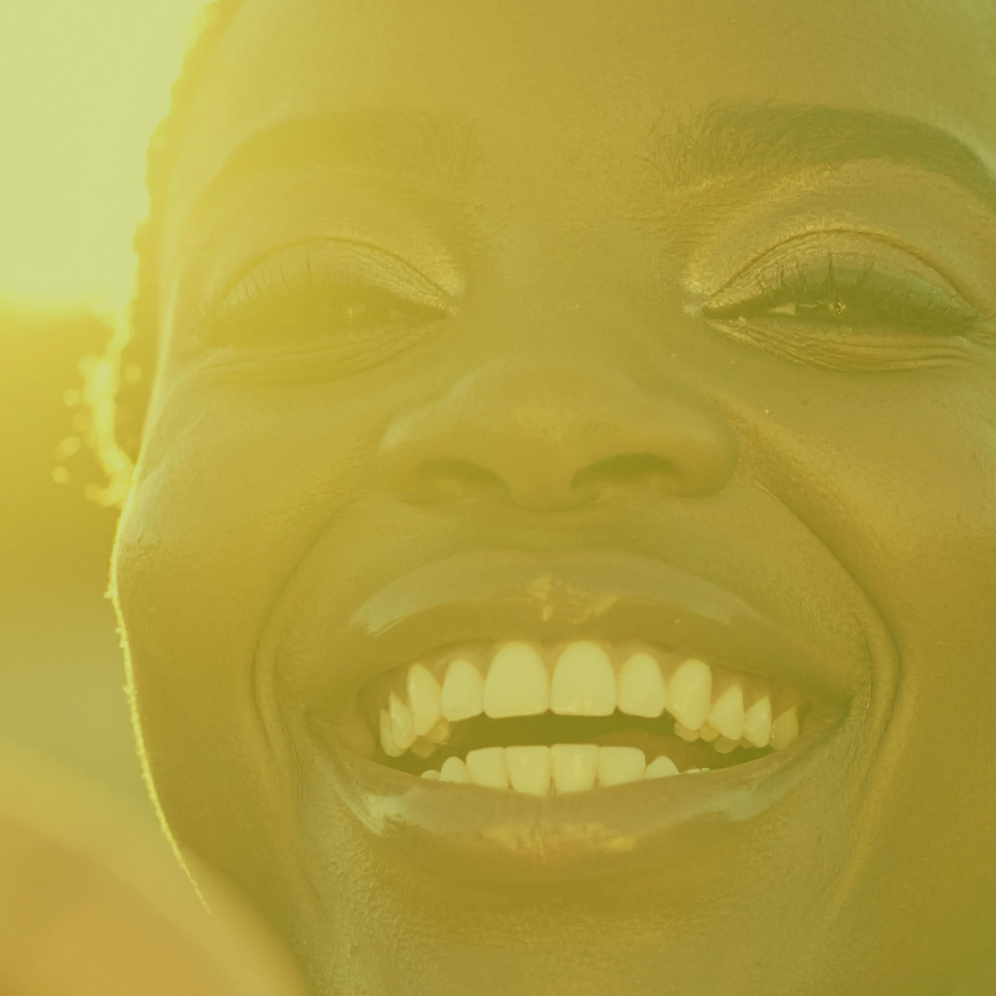 Feel happy when you spray bright rise terpene spray.